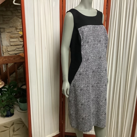 Classiques Entier Colorblock Sleeveless Dress Black/ White Size 20W - Picture 3 of 13